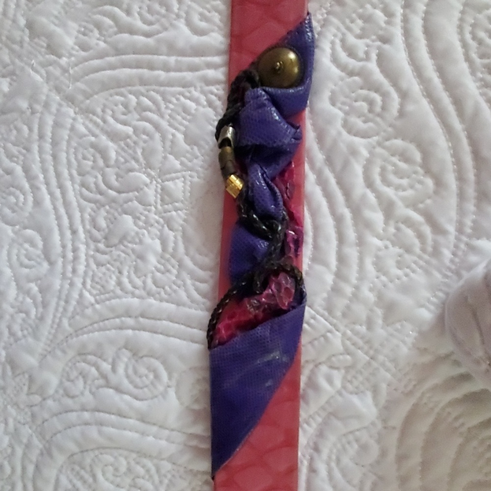 Vintage Womans leather and snakeskin belt - Picture 5 of 8